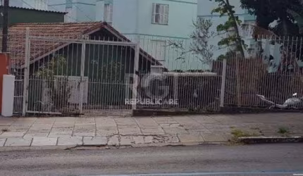 Casa 4 dormitórios à venda Cavalhada Porto Alegre/RS