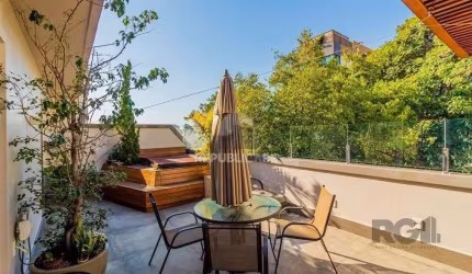 Excelente cobertura de 182m² com 3 dormitórios e 2 vagas.