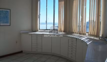 Conjunto/Sala para Venda - 70m², 0 dormitórios, Centro Histórico