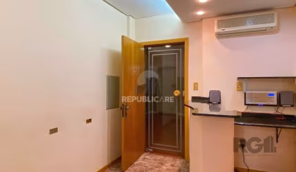 APARTAMENTO DE FRENTE  PRONTO PARA USO - CENTRO HISTÓRICO