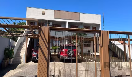Apartamento térreo, 2 dormitórios, 1 suíte, 2 vagas, Bairro Vista Alegre
