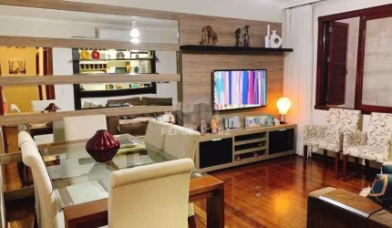 Apartamento no bairro Auxiliadora de 3 dormitórios e vaga