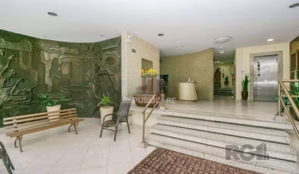 Ampla apartamento 3 dormitorios,living 2 ambientes na Cidade Baixa, com 2 garage