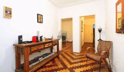 VENDA APARTAMENTO 3 DORMITORIOS, RUA RAMIRO BARCELOS,  BAIRRO BOM FIM,   AMPLO,