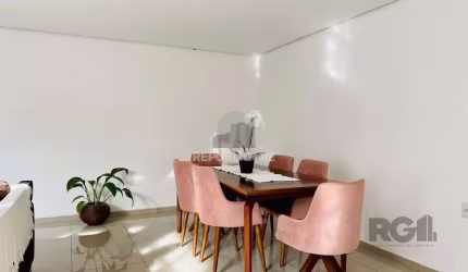 Apartamento 2 dormitórios à venda Medianeira Porto Alegre/RS