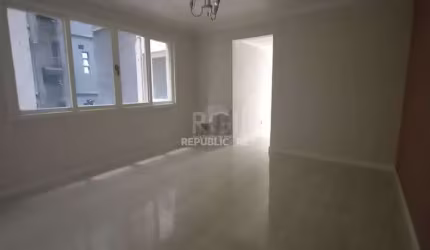 Apartamento 3 dormitórios à venda Centro Histórico Porto Alegre/RS