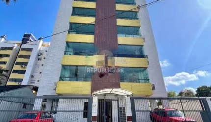 Apartamento semi mobiliado, 2 dormitórios, 1 suíte, vaga de garagem, Bairro Vila