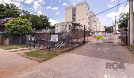 Apartamento 2 dormitórios vaga rotativa bairro Glória Porto Alegre
