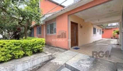 Casa para Venda - 177.5m², 3 dormitórios, 3 vagas - Cavalhada