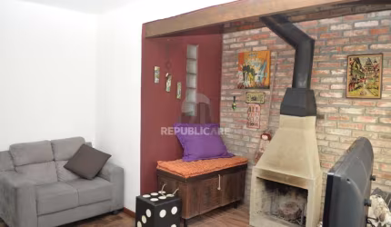 Sobrado para Venda - 168m², 4 dormitórios, 6 vagas - Jardim Sabará