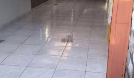 Casa para Venda - 300m², 3 dormitórios, 2 vagas - Nonoai