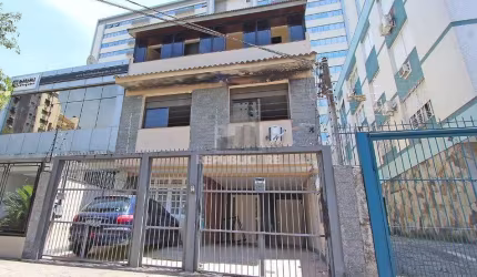 Casa para Venda - 300m², 6 dormitórios, sendo 1 suites, 3 vagas - Menino Deus