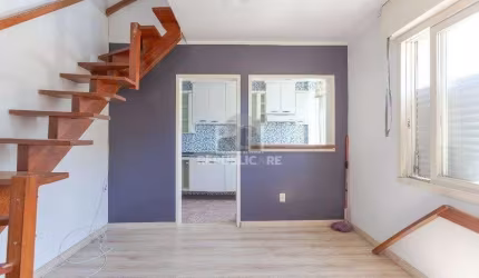 Cobertura para Venda - 118m², 3 dormitórios, 1 vaga - Nonoai