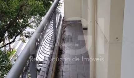 Apartamento para Venda - 134m², 3 dormitórios, 1 vaga - Centro Histórico