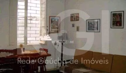 Casa para Venda - 188m², 4 dormitórios, 4 vagas - Menino Deus