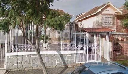 Casa para Venda - 108.41m², 1 dormitório, 2 vagas - Vila João Pessoa