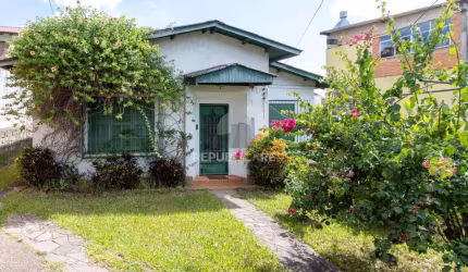Casa para Venda - 300m², 3 dormitórios, Medianeira
