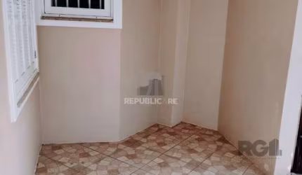 Duplex Moderno e Completo a 600m da Praia