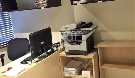Conjunto / Sala com 43m² e vaga no Centro Histórico