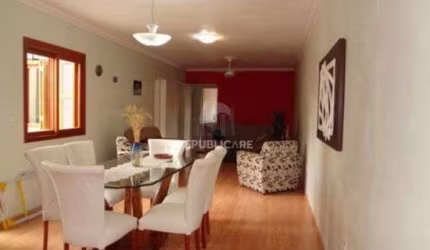 Casa para Venda - 330m², 4 dormitórios, sendo 1 suites, 3 vagas - Santana