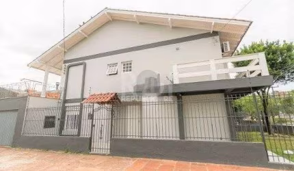 Casa para Venda - 238.35m², 4 dormitórios, sendo 1 suites, 2 vagas - Nonoai
