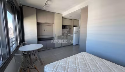 STUDIO MOBILIADO PRÓXIMO A REDENÇÃO E UFRGS!