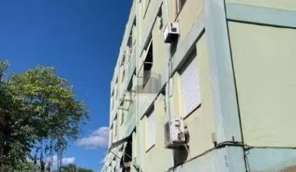 Apartamento em Porto Alegre, no bairro Camaquã, com 1 dormitório(s), à venda.
