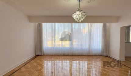 SUPER APARTAMENTO REFORMADO DE 3 DORMITÓRIOS EM ÓTIMA LOCALIZAÇÃO NA DUQUE