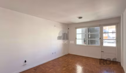 APARTAMENTO JK COM ÓTIMO ESPAÇO E BEM ILUMINADO PRÓXIMO AO GUAÍBA