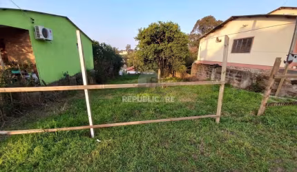 Terreno com 300 m² por R$ 95.000,00  na Rua Aurelio Dargelio nº280- Argiles - Sa