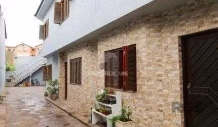 Casa em condomínio com 3 dormitórios, 1 vaga no bairro Nossa Senhora das Graças,