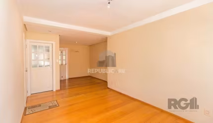 Excelente apartamento de 70,80m² com 2 dormitórios e churrasqueira.