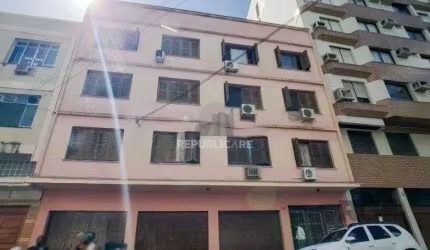 Apartamento Térreo com 02 dormitórios Na cidade Baixa em Porto Alegre/RS
