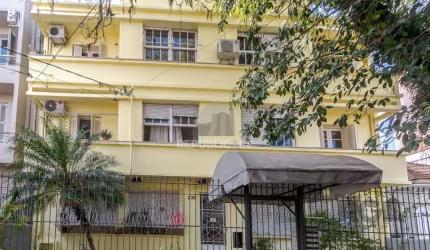 Apartamento de dois quartos e dois banheiros no bairro Rio Branco em Porto Alegr