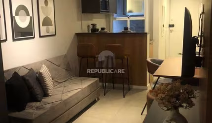 Loft há meia quadra da Santa Casa
