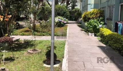 Apartamento 2 dormitórios à venda Camaquã Porto Alegre/RS
