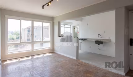 Apartamento 2 dormitórios à venda Santo Antônio Porto Alegre/RS
