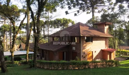 Linda casa em Canela