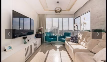 Apartamento para Venda - 97,97m², 3 dormitórios, sendo 1 suites, 3 vagas - Petró