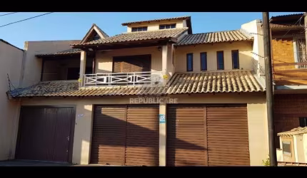 Casa 3 dormitórios à venda Centro Canoas/RS