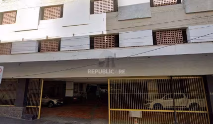 Box para Venda - 12m², 0 dormitórios, 1 vaga - Centro Histórico