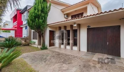 Casa à Venda no bairro Marechal Rondon em Canoas