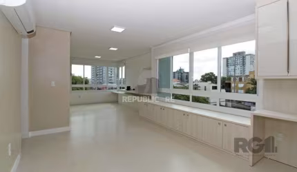Excelente apartamento de 98m² com 3 dormitórios e 2 vagas.