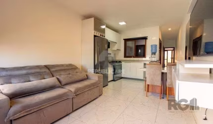 Casa 2 dormitórios à venda Jardim do Bosque Cachoeirinha/RS