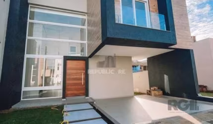 Casa em condomínio, 3 dormitórios, 1 suíte, 4 vagas, Bairro Distrito Industrial