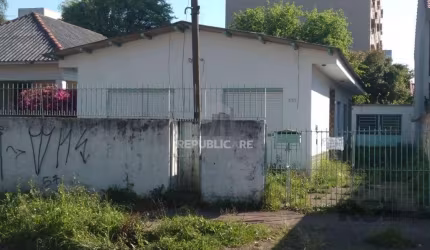 Casa 3 dormitórios, vaga de garagem, Bairro Vila Cachoeirinha