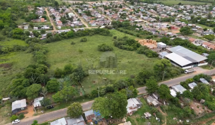 Terreno com 23.736 m² por R$ 3.000.000,00 na Av. Marechal Mallet - Prado - Santa