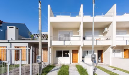 Casa 3 dormitórios à venda Hípica Porto Alegre/RS