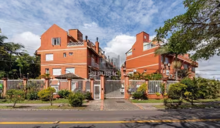 Casa em Condomínio 4 dormitórios à venda Vila Assunção Porto Alegre/RS