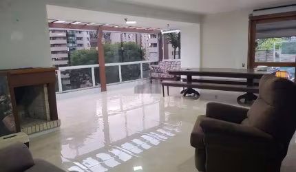 Cobertura para Venda - 296m², 3 dormitórios, sendo 1 suites, 3 vagas - Petrópoli